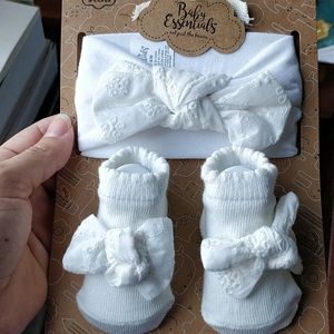 Newborn Headband and socks